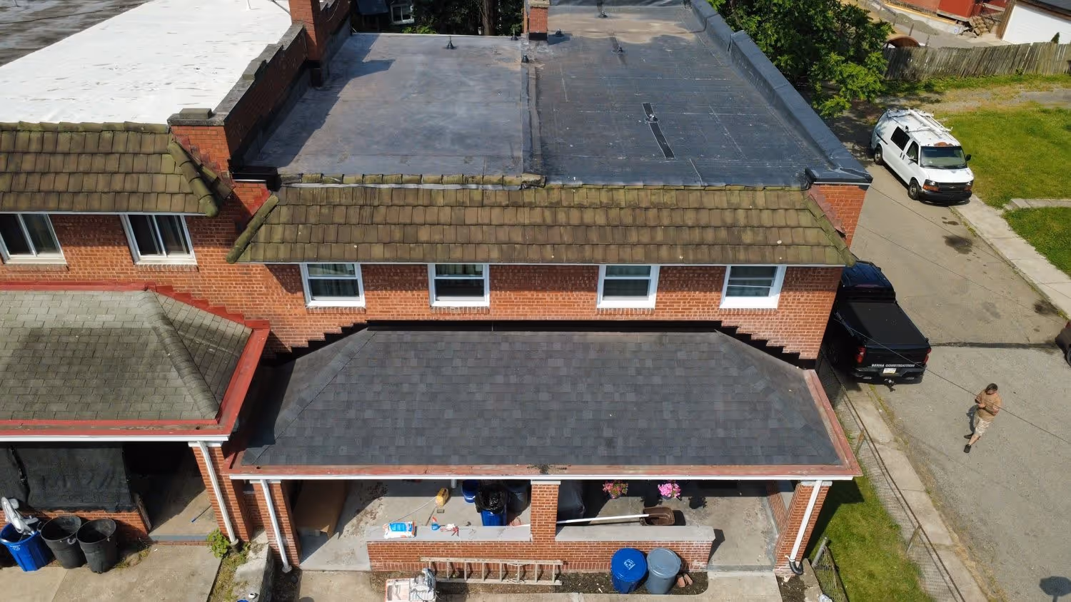 Navarro, after: roof